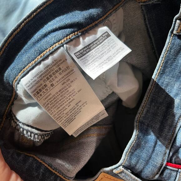 Levi's Mile High Cropped Wide Leg Denim Jeans Size 30 Dark Wash Red Stripe - Picture 9 of 11